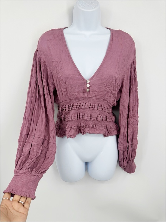 Free People Tops - Free People Boho Purple Peasant Cropped Shirt Size Small Whimsical Fairycore